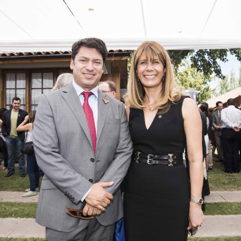 1459181313111-Jaime_Valderrama_y_Ximena_Rinco_n.jpg