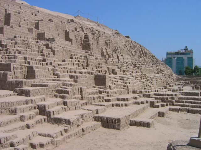 Huaca Pucllana