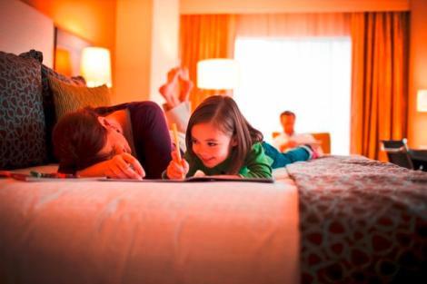 hyatt_hbm_global_04_LEIS_P021_Family_Coloring_Book_46404.jpg