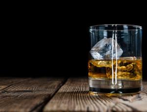 Las diferencias entre un scotch whisky y un bourbon whiskey